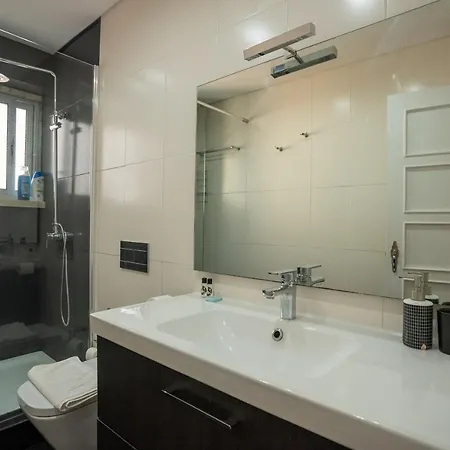 The Av. Roma Apartament *